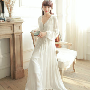 HOT SALE Retro Royal Princess Nightgowns Women White Long Sleeping Dress Sexy V-Neck Cotton Long-Sleeved Nightdress